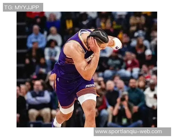 狄龙三分手感不佳仅中一球贡献14分4板1助2断并压哨罚球两次